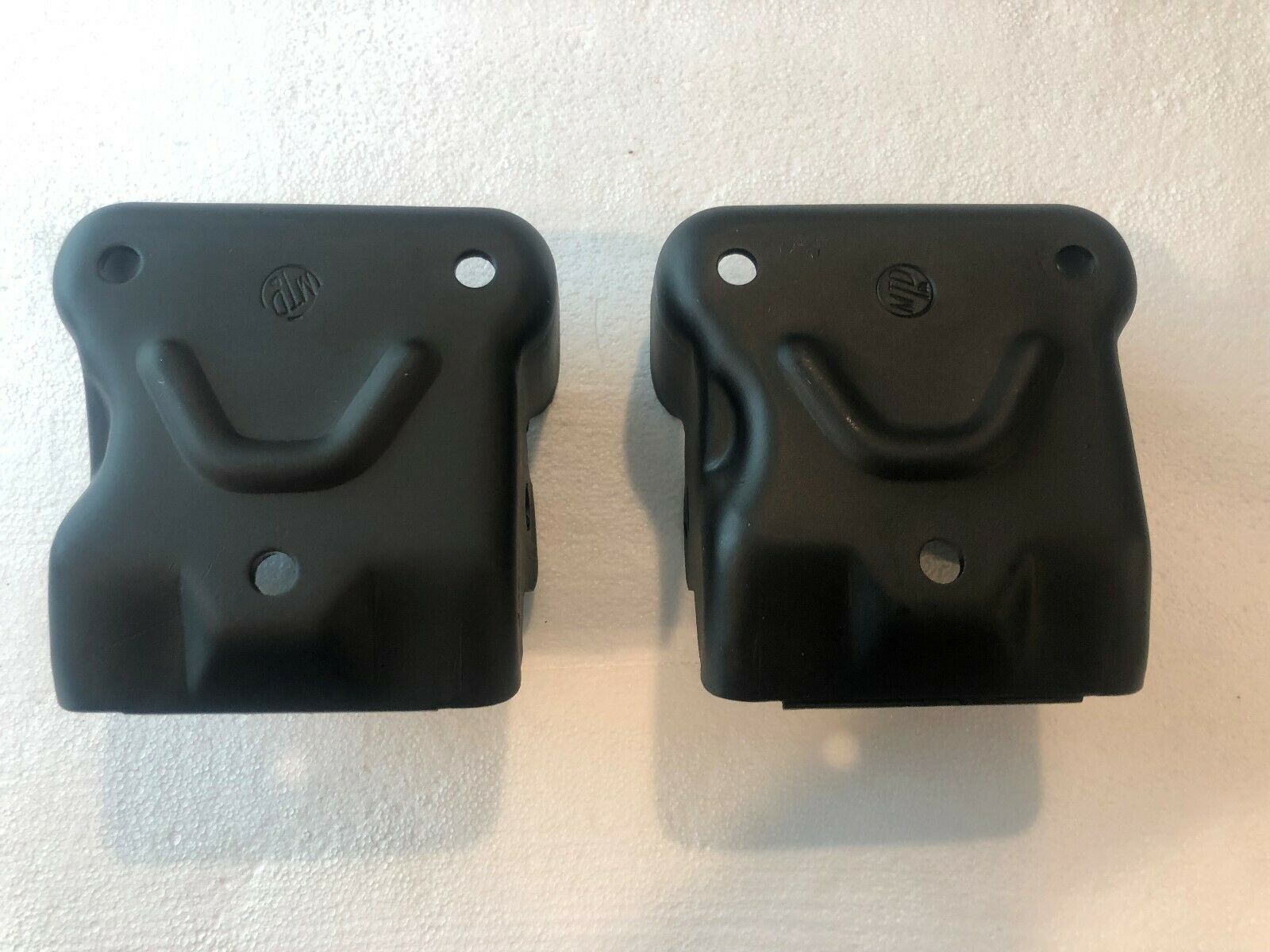 Read more about the article 334970 – bracket,engine mount (left & right hand)(w/305 350L)